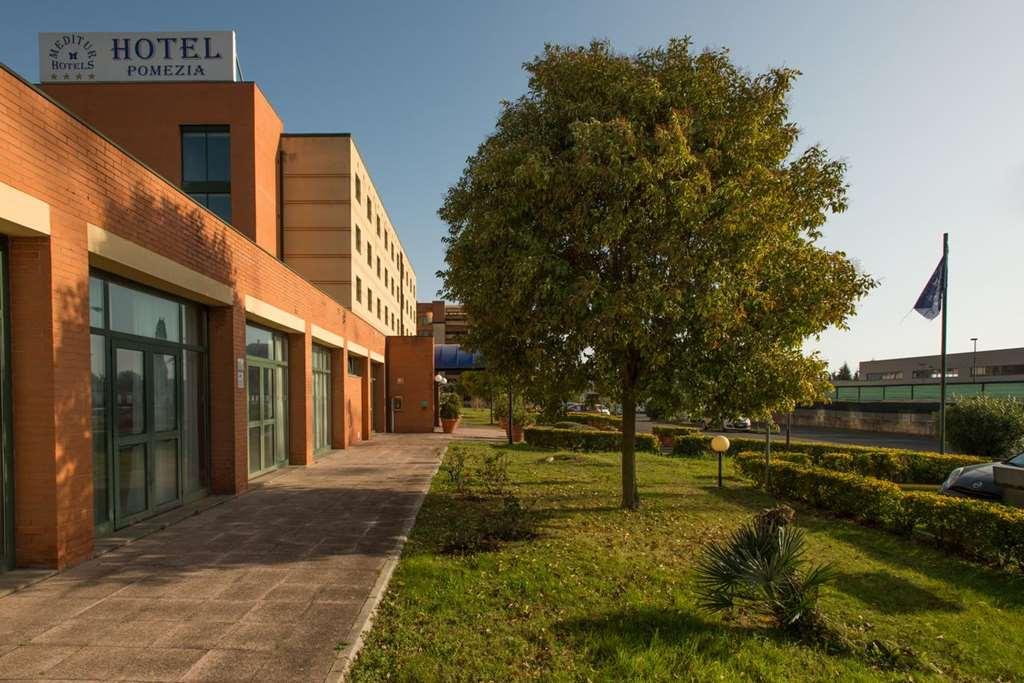 Meditur Hotel Pomezia Exterior photo