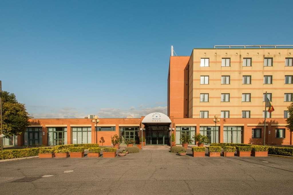 Meditur Hotel Pomezia Exterior photo