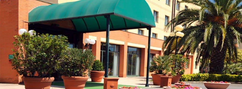 Meditur Hotel Pomezia Exterior photo